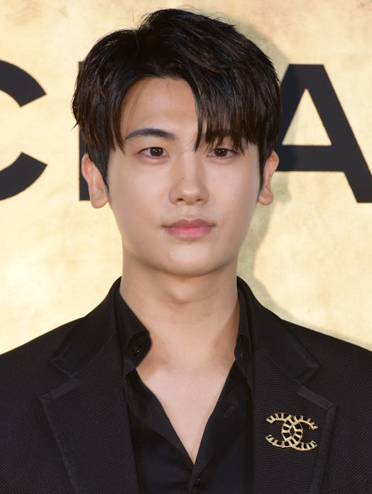 Actor Park Hyung-sik will star alongside BTS' V in the upcoming reality series 'In The Soop: Friendc...