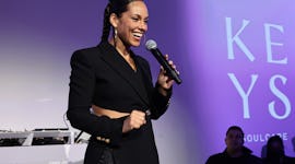 NEW YORK, NEW YORK - MAY 03: (EDITORS NOTE: This image has been retouched) Alicia Keys attends the K...
