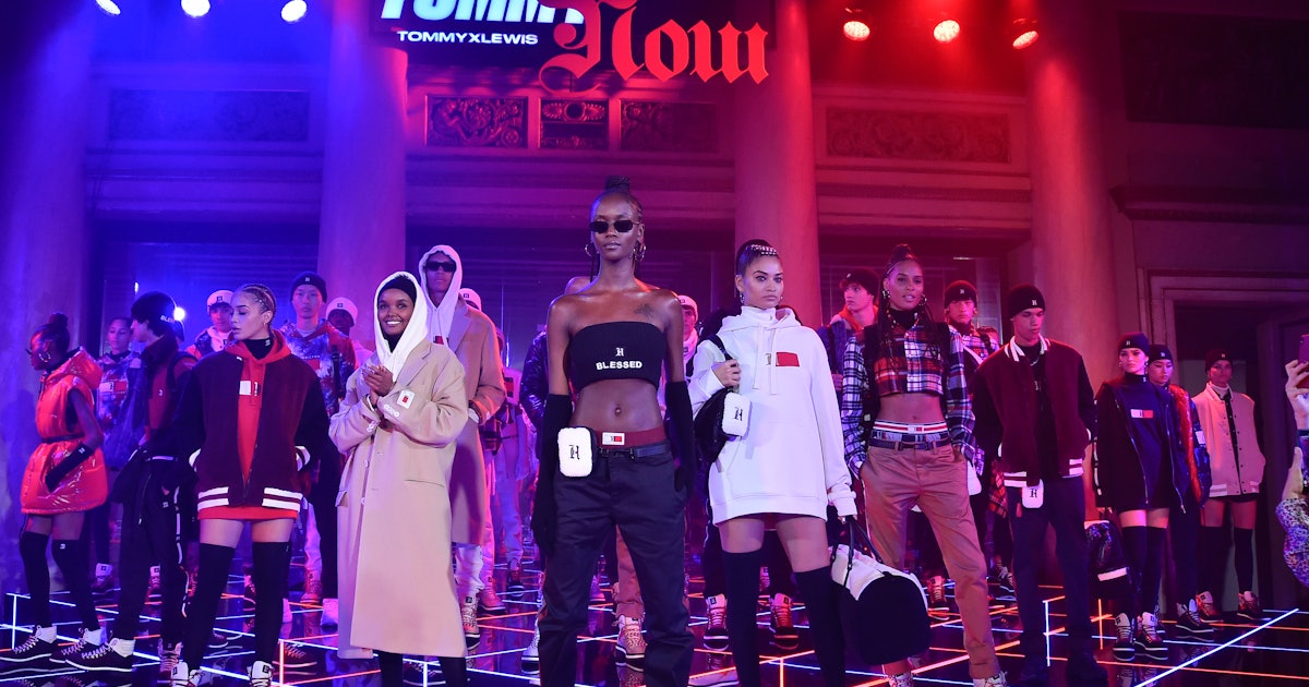 Tommy Hilfiger's Fall 2022 Collection Will Debut At New York Fashion Week