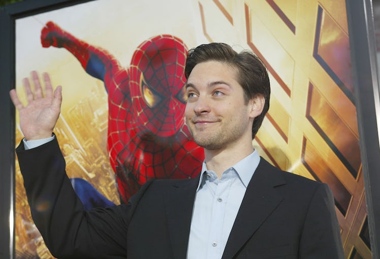 Tobey Maguire arrives for the premiere of 'Spider Man' at the Mann Village in Westwood, Ca., April 2...