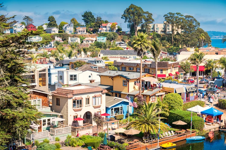 Santa Cruz is one of the most walkable cities to visit in California to visit, based on its walk sco...