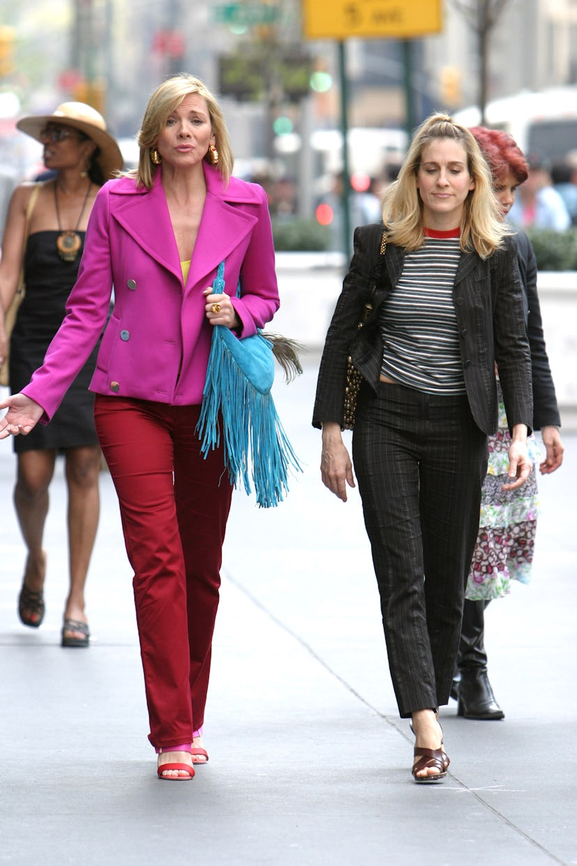 Kim Cattrall and Sarah Jessica Parker during Kim Cattrall and Sarah Jessica Parker On Location For S...