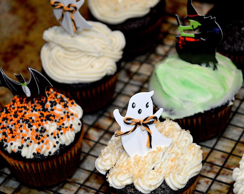 these Halloween baby shower ideas are spooky and fun