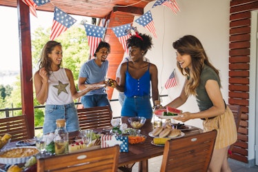 Friends celebrating US Independence Day use 4th of July puns for captions on Instagram.