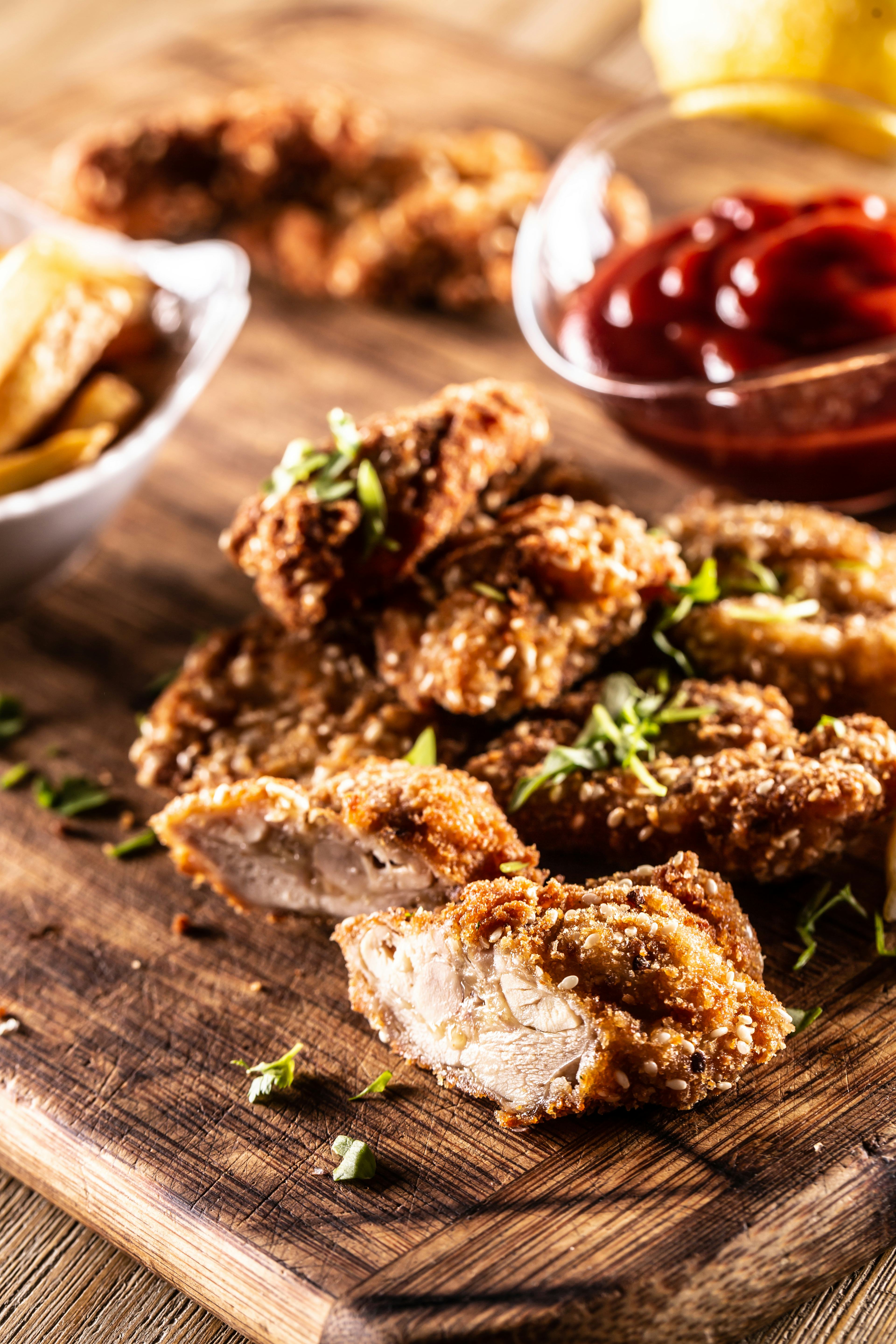 Check out these 7 National Chicken Finger Day 2022 deals from Raising Cane's, Wendy's, and more.