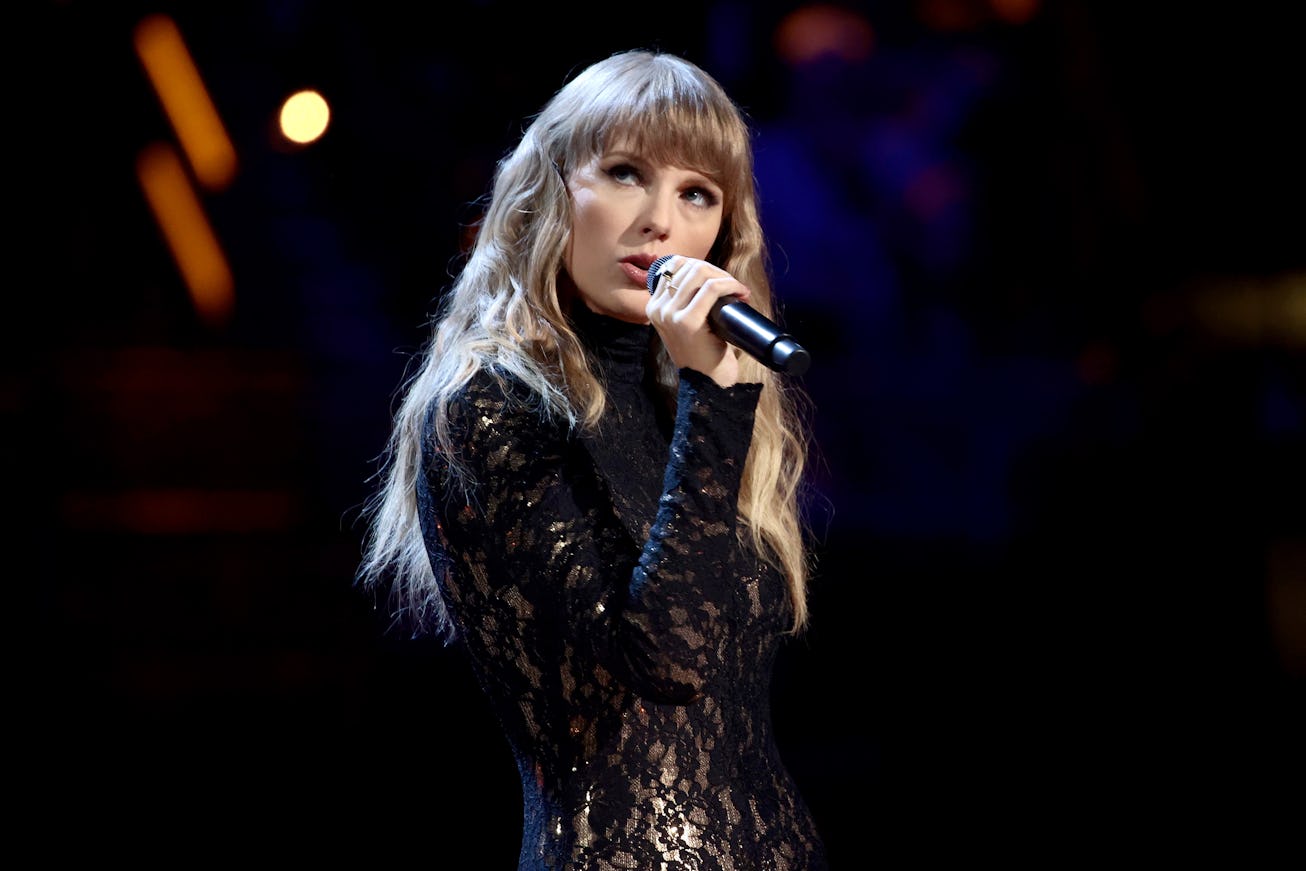 CLEVELAND, OHIO - OCTOBER 30: Taylor Swift performs onstage during the 36th Annual Rock & Roll Hall ...