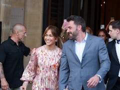 Jennifer Lopez and Ben Affleck's honeymoon fashion is effortlessly loved up.