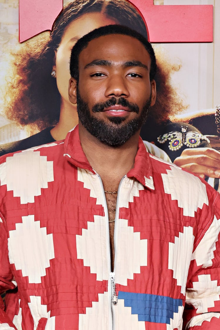 Donald Glover with an unbuttoned red and white shirt at the "Atlanta" FYC event