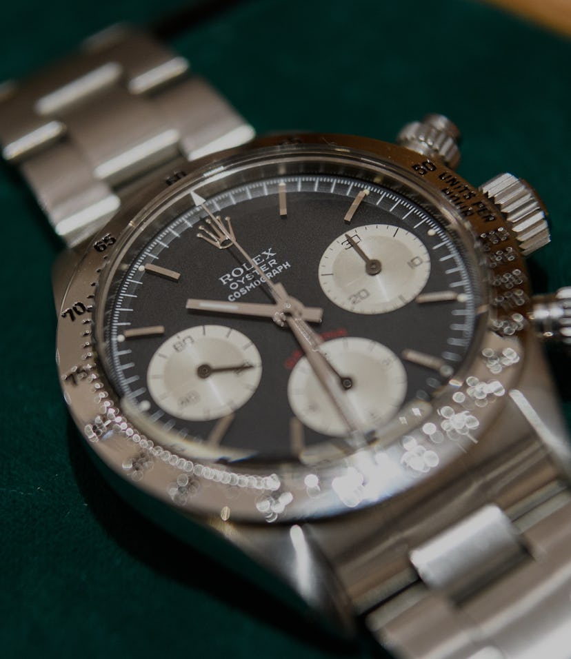 LONDON, ENGLAND - JANUARY 04: A Rolex Daytona watch (£46,000) is displayed at the Mayfair Antiques a...