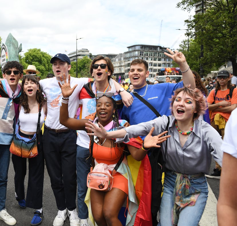Watch the 'Heartstopper' cast flip off anti-LGBTQ trolls at London pride.