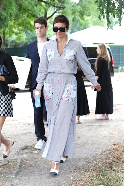 PARIS, FRANCE - JULY 05: Maggie Gyllenhaal attends the Chanel Couture Fall Winter 2022 2023 show as ...