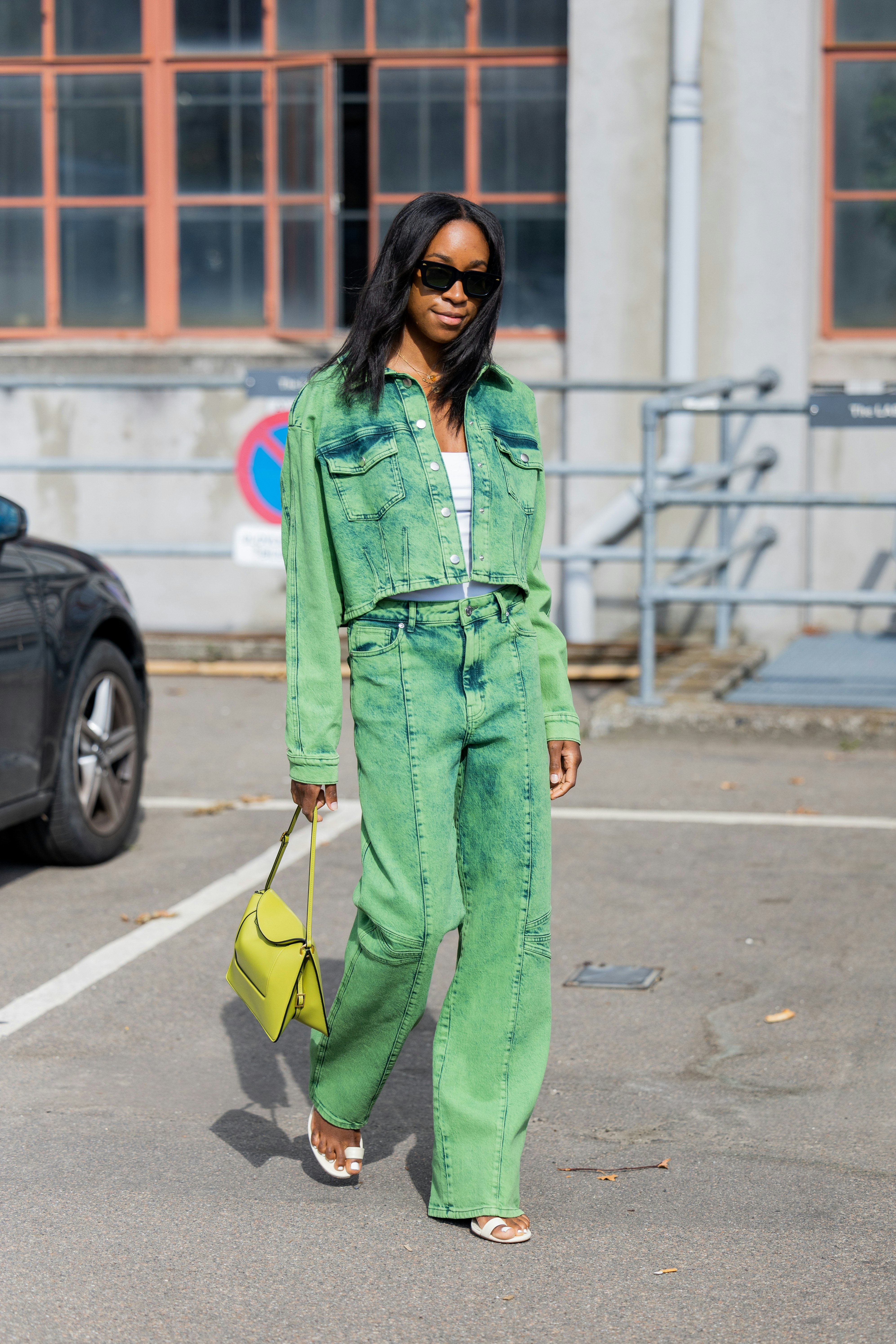 The Acid Wash Denim Trend Is Back — And It's Street Style-Approved