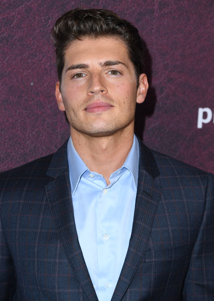 Gregg Sulkin turned 30 on May 29, 2022. 