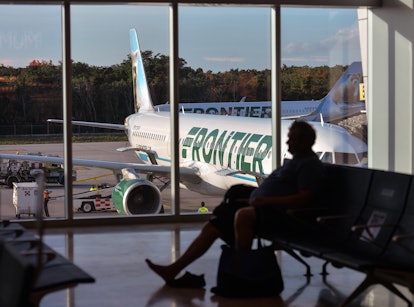 Frontier Airlines ejected a dad and his toddler from a flight.