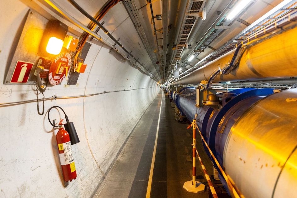 CERN Physicists Discover Four-Charm-Quark Particle, Physics