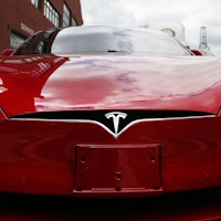 Tesla software updates reveal a potential roadblock to electric vehicles’ expansion