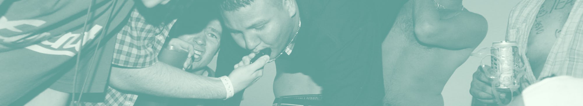 386746 02: Students consume beer from a keg March 15, 2001 during Spring Break 2001 on South Padre I...