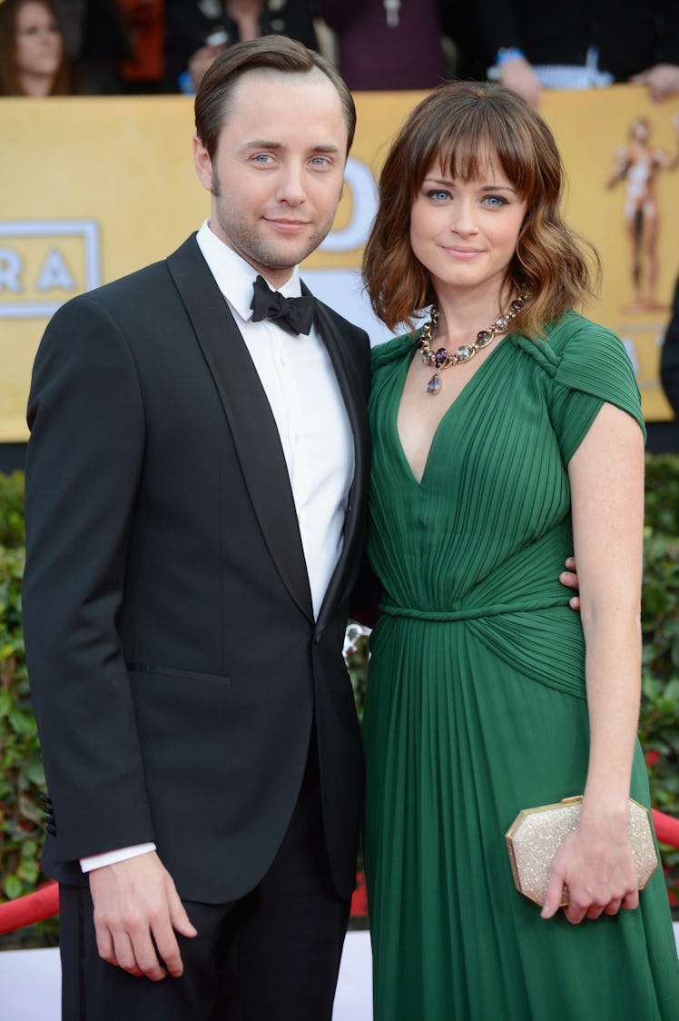 Vincent Kartheiser (L) and Alexis Bledel arrive at the 19th Annual Screen Actors Guild Awards 