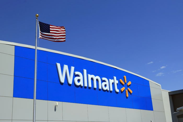 Walmart's Labor Day 2022 hours are pretty standard this year.