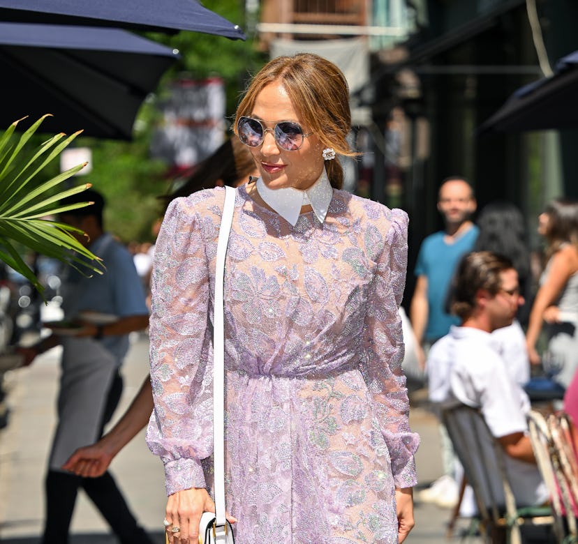 Jennifer Lopez honeymoon outfit