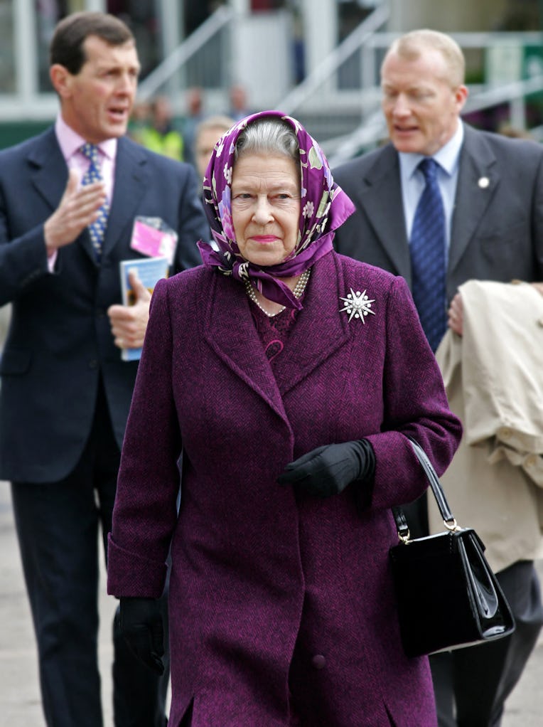 Queen Elizabeth II attends the preview day of the annual Chelsea Flower show in London 22 May 2006....
