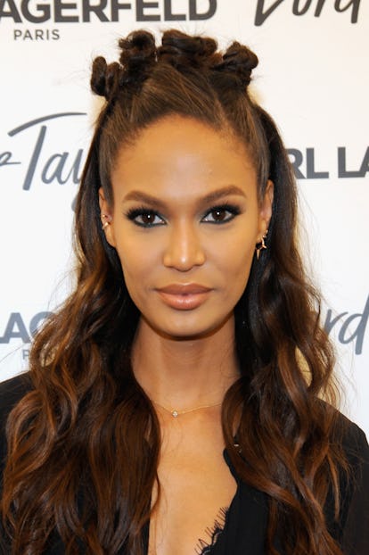 Joan Smalls wore twisted bantu knots and soft water waves for the Karl Lagerfeld Paris launch...