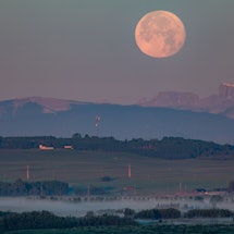 The August 2022 full moon arrives on Aug. 11.
