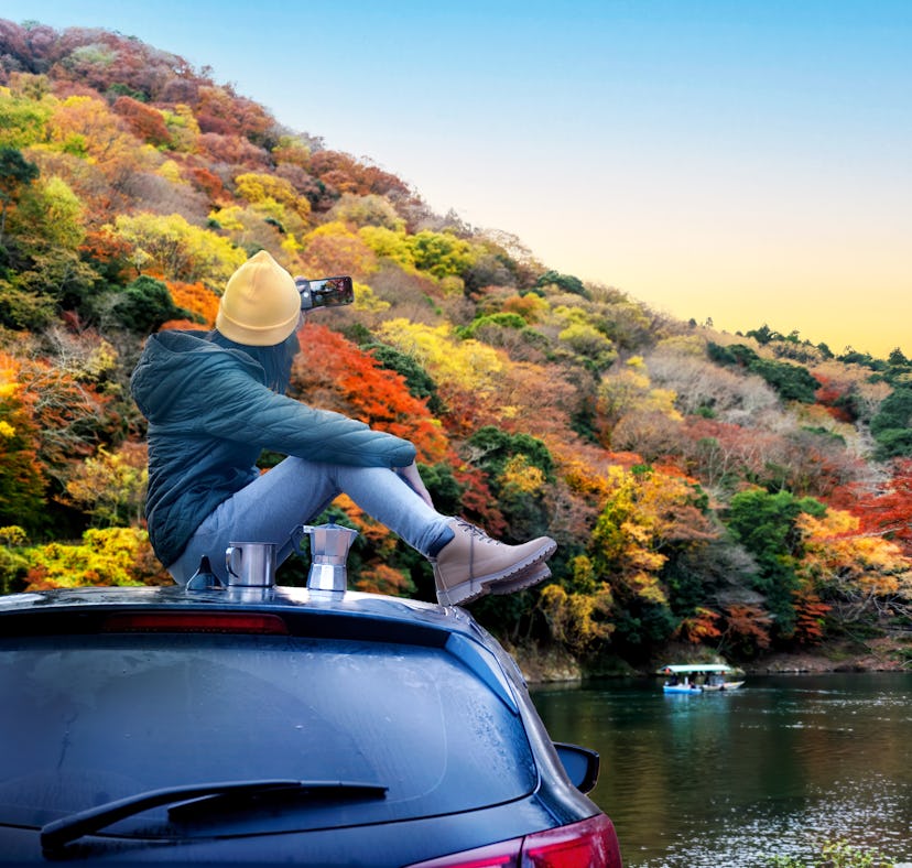 The best places to see fall foliage in the US on a roatrip or hike in 2022.
