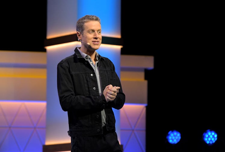 LOS ANGELES, CALIFORNIA - JUNE 12: Geoff Keighley speaks at the E3 Colisuem during E3 2019 at the No...