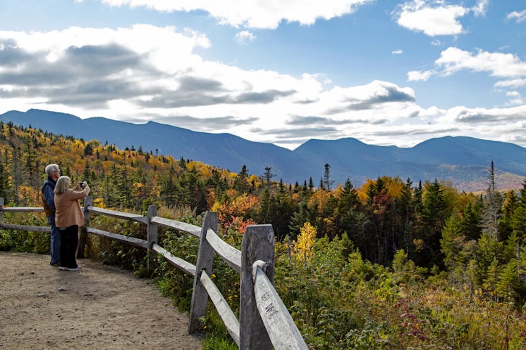 White Mountains, New Hampshire is one of the best places to see fall foliage in the US in 2022.
