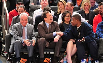 NEW YORK, NY - MARCH 28:  (L-R) Lorne Michaels, Jimmy Fallon, guest and Tracy Morgan attend the Orla...