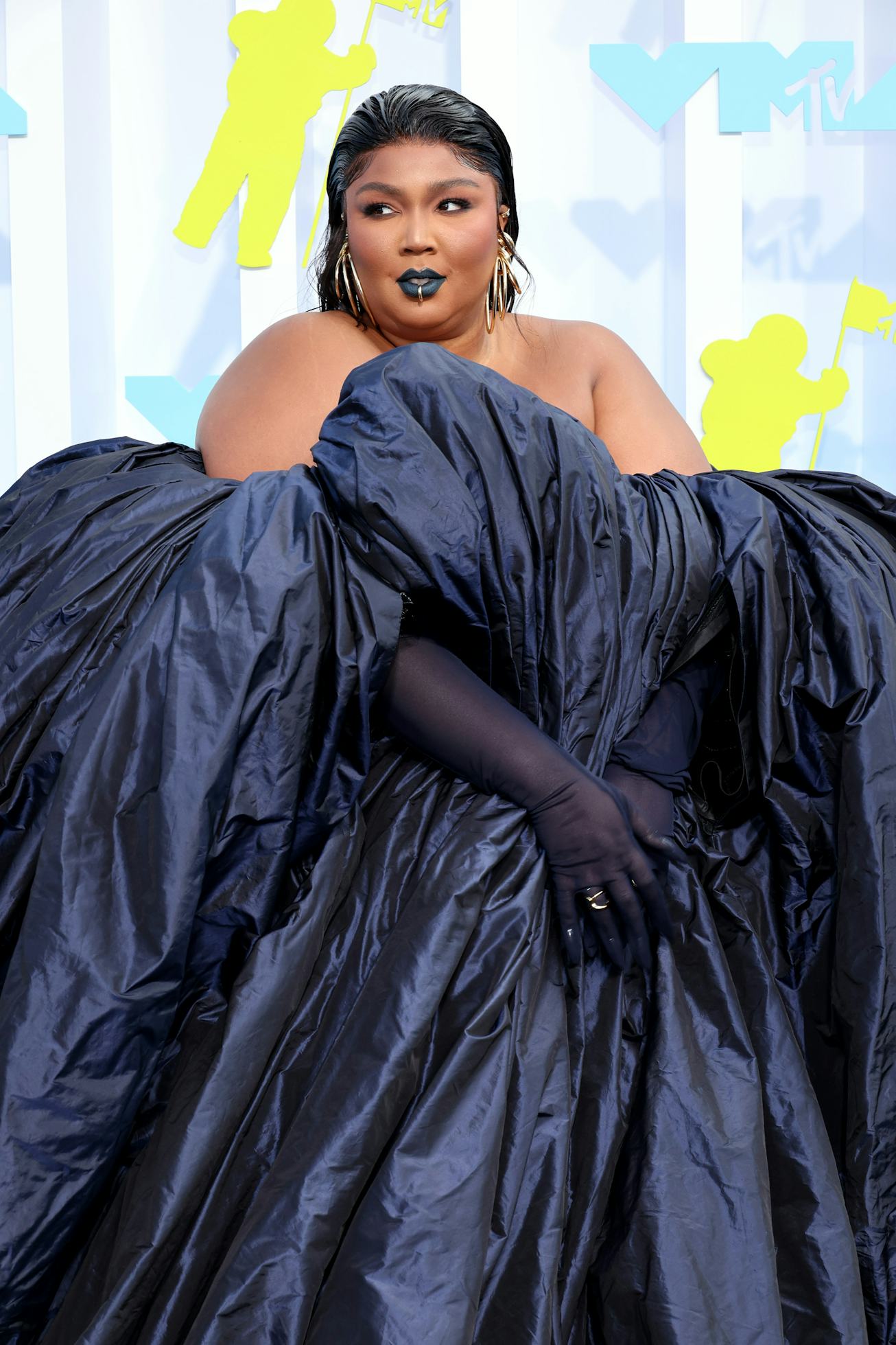 NEWARK, NEW JERSEY - AUGUST 28: Lizzo attends the 2022 MTV VMAs at Prudential Center on August 28, 2...