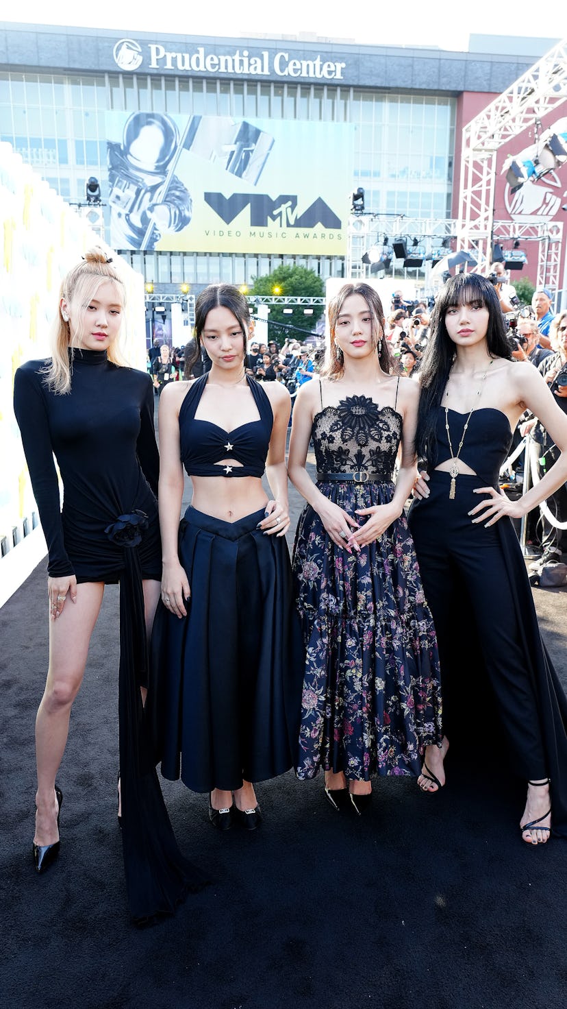 Rosé, Jennie, Jisoo, and Lisa of BLACKPINK in all-black at the 2022 MTV VMAs on August 28, 2022.