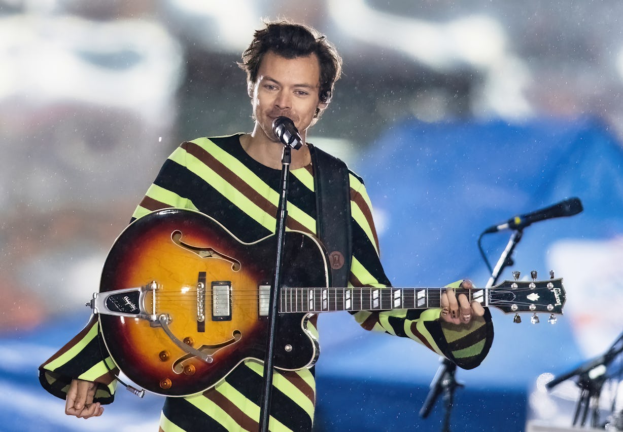 Will Harry Styles Attend & Perform At The 2022 VMAs? He May Miss It For