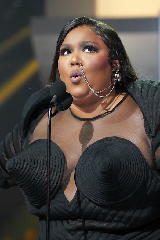 NEWARK, NEW JERSEY - AUGUST 28: Lizzo accepts the Video For Good award for 'About Damn Time' at the ...