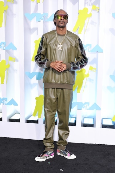 Snoop Dogg attends the 2022 MTV VMAs