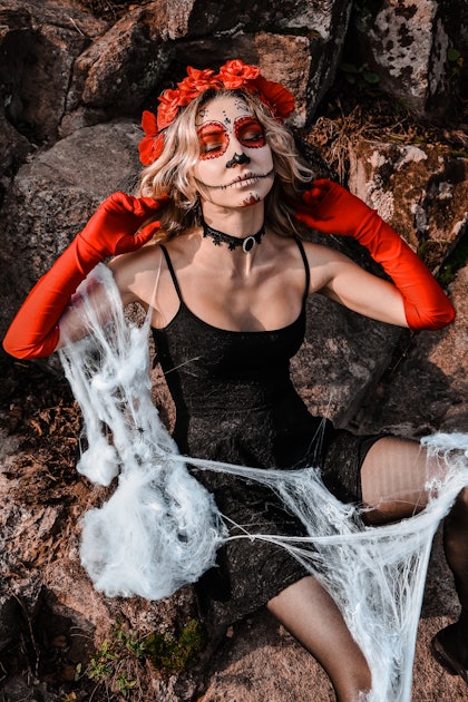 16 Red Halloween Costume Ideas For Fire Signs, Vixens, & Villains