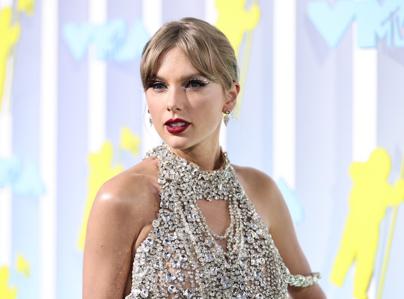 Taylor Swift's appearance at the 2022 MTV Video Music Awards sparked a fan theory she'll re-record h...