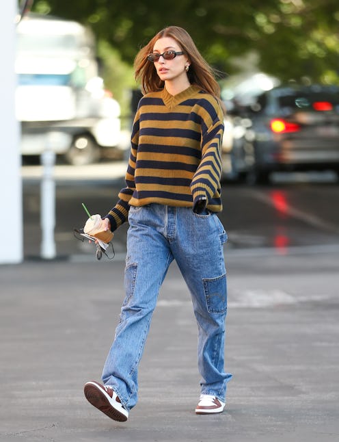 Hailey Bieber is bringing back the cargo trousers style.