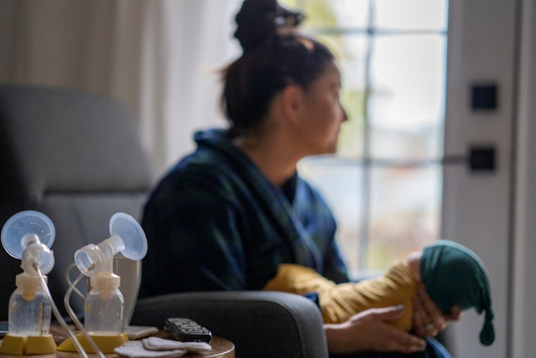 Does Pumped Breast Milk Have Antibodies? Experts Weigh In