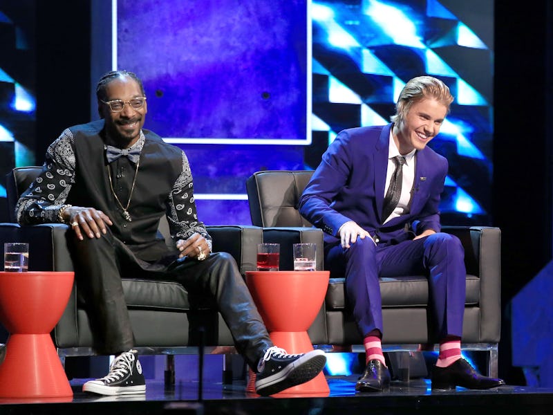 LOS ANGELES, CA - MARCH 14: Rapper Snoop Dogg (L) and honoree Justin Bieber onstage at The Comedy C...