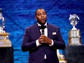 Kenan Thompson will host the 2022 Emmy Awards