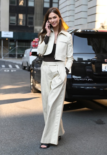 Karlie Kloss New York Fashion Week Spring/Summer 2023 street style