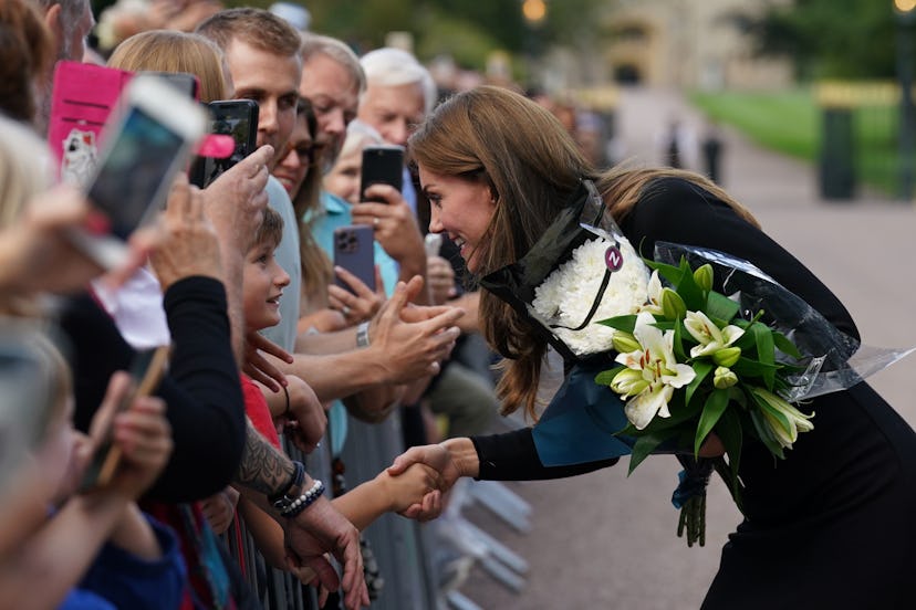 WINDSOR, ENGLAND - SEPTEMBER 10: Catherine, Princess of Wales meets members of the public on the lon...