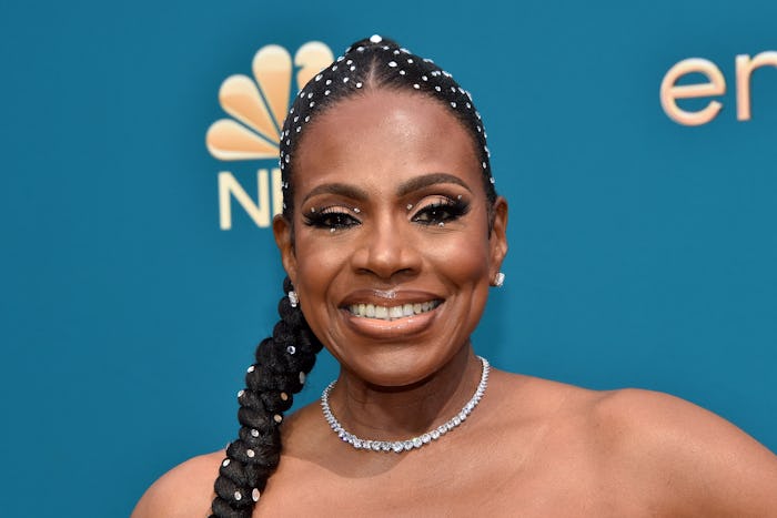Sheryl Lee Ralph showed off beautiful, sparkling hair at the Emmys. 