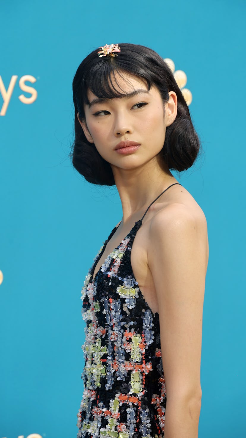 For the 2022 Emmys, Tokyo-based manicurist Yoko Sakakura painted Squid Game star Hoyeon Jung's nails...