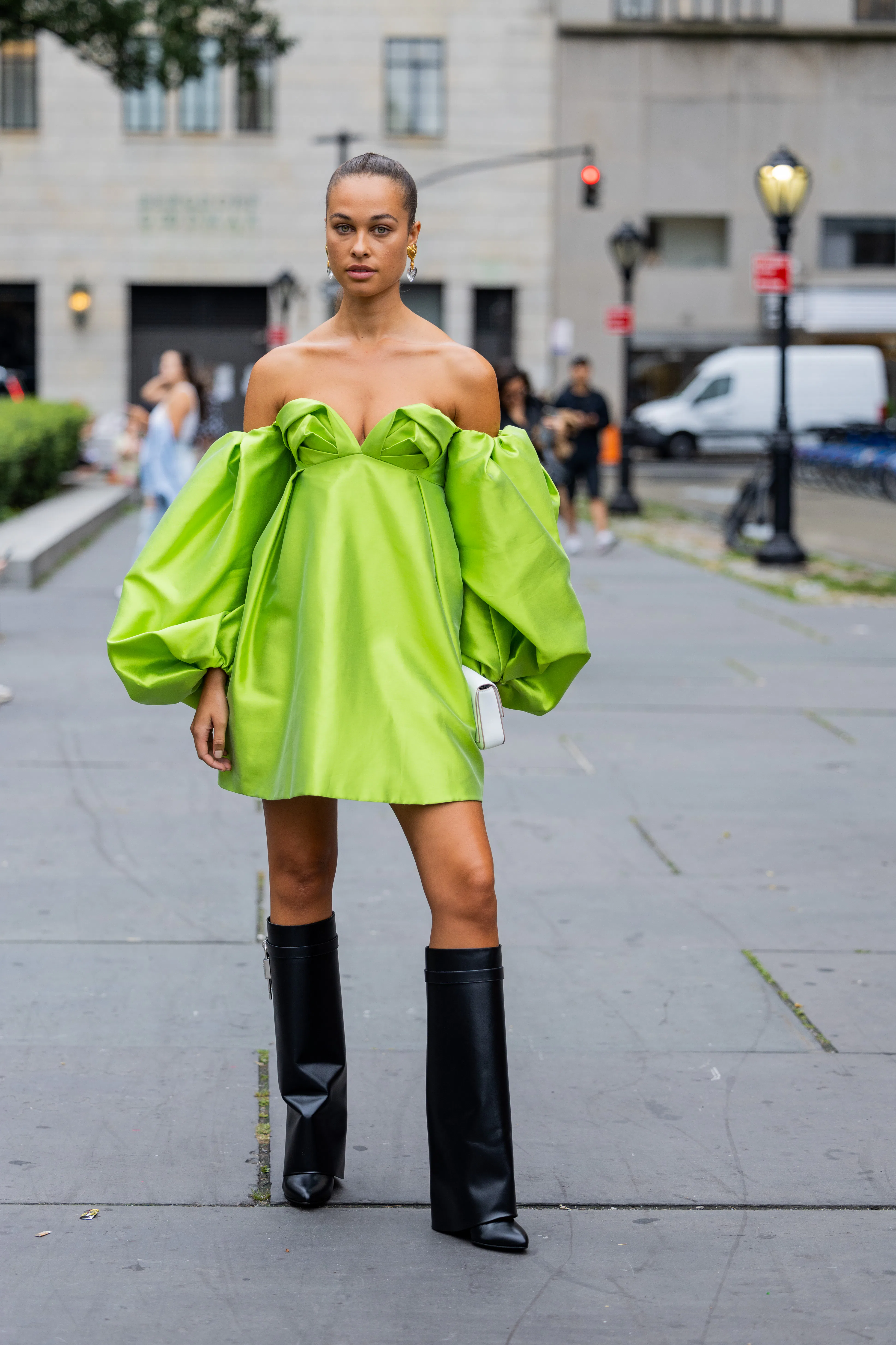 New York Fashion Week Spring/Summer 2023 Street Style Checked Off So ...