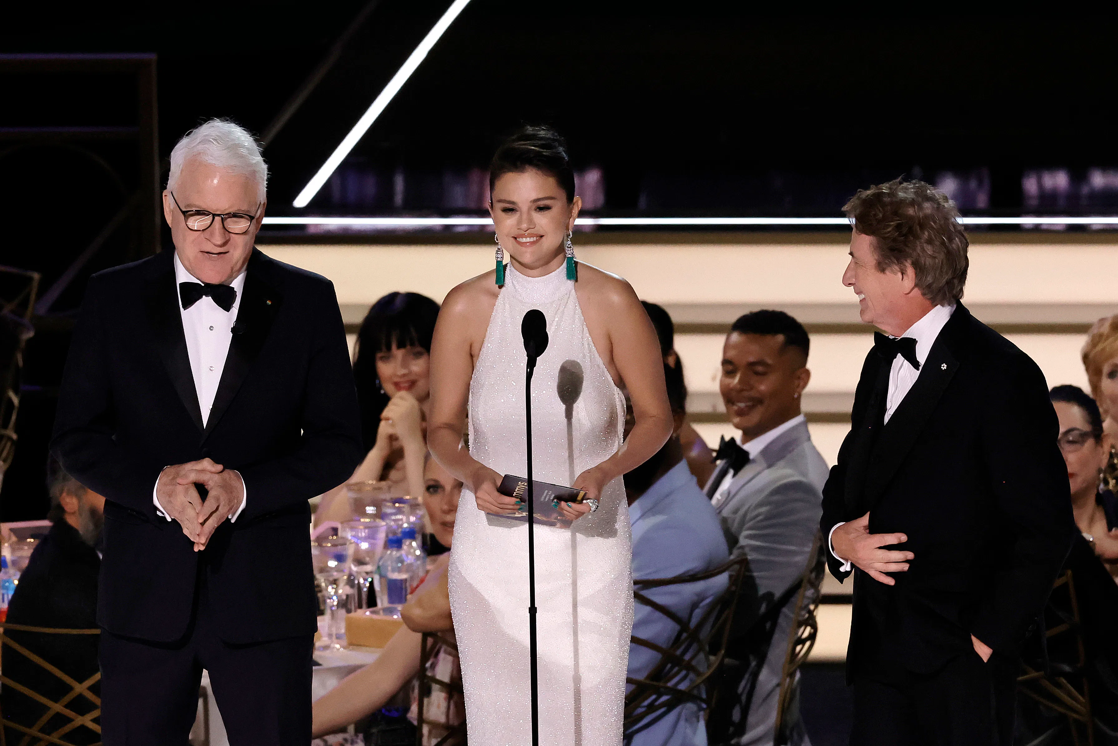 The Best 2022 Emmys Jewelry Won The Gold Carpet