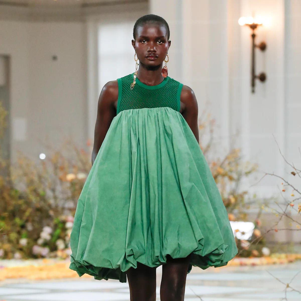 bubble dress fashion This Couture Dress Is Made of Hundreds of Glass Bubbles