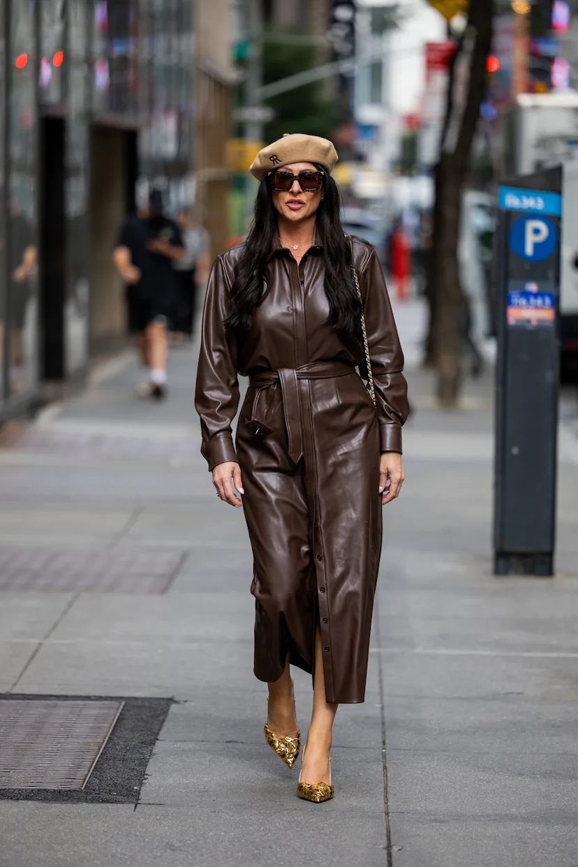 How To Wear A Coat As A Dress: 6 Street Style-Approved Ideas How To Wear A Coat As A Dress: 6 Street Style-Approved Ideas